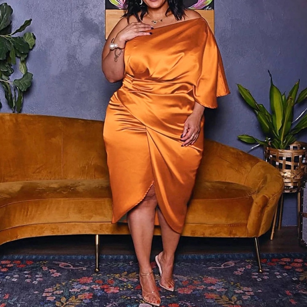 Asymmetrical dress NWOT